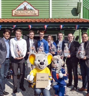 Young Professionals & Europa-Park <br/><span>05/2016</span>